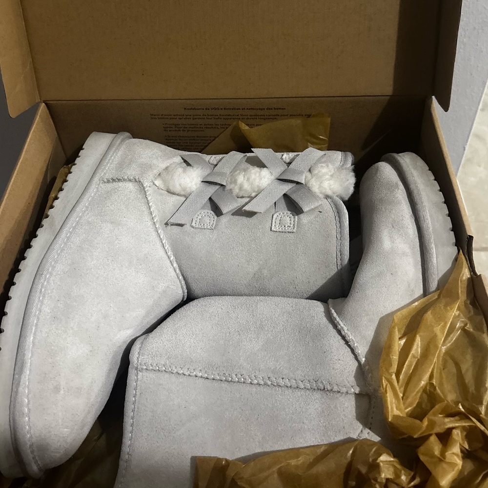 Koolaburra Light Gray Suede Shearling Slip-On Boots
